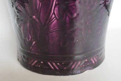 Art Nouveau vase in Longwy earthenware.