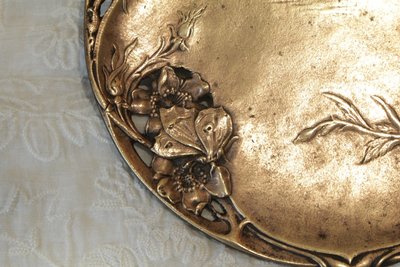 Gilt bronze trinket tray with dragonflies, signed Théophile Hingre (1832-1911)