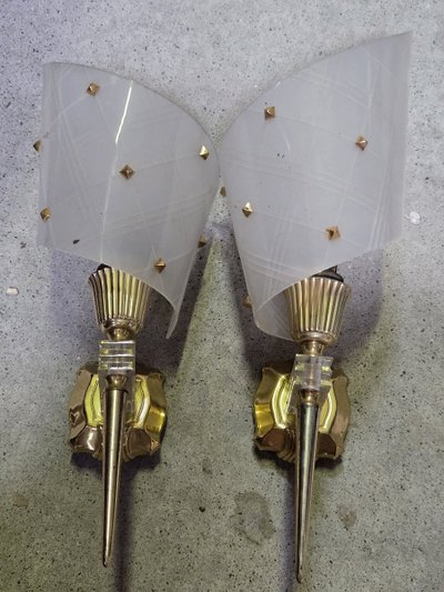 Secondo Pierre Guariche: coppia di applique, 1960