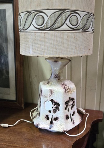 Very large ceramic lamp/floor lamp from the Art Deco period