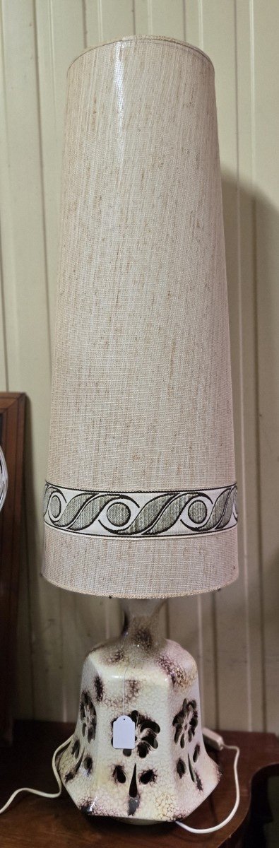 Very large ceramic lamp/floor lamp from the Art Deco period
