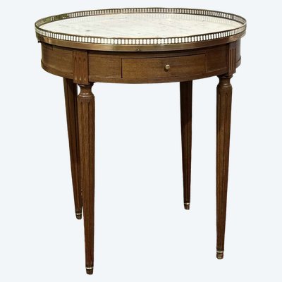 Table bouillotte de style Louis XVI des années 1960 en acajou et dessus marbre