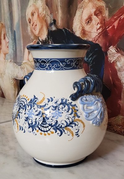 Large Italian earthenware vase, 20th century