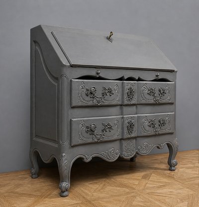 KOMMODE IM LOUIS-XV-STIL VON SCRIBAN BALBÉE