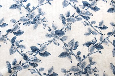 Coppia di tende in cotone con motivo floreale blu a rombi, lunghezza: 380 cm