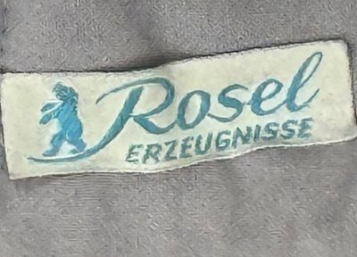 Maschinell hergestellte Wandteppiche