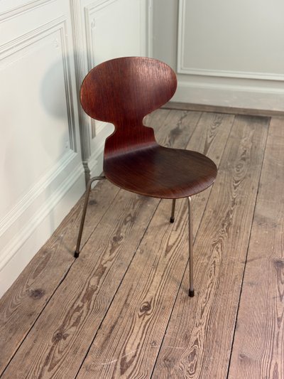 Arne Jacobsen for Fritz Hansen, “Ant” Chair, Model 3100, first three-legged version,