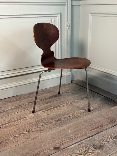 Arne Jacobsen for Fritz Hansen, “Ant” Chair, Model 3100, first three-legged version,