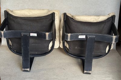 Pair of lounge chairs