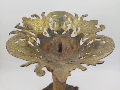 PIQUE CIERGE Ancien Objet liturgique Dévotion Culte Bronze doré Polychrome