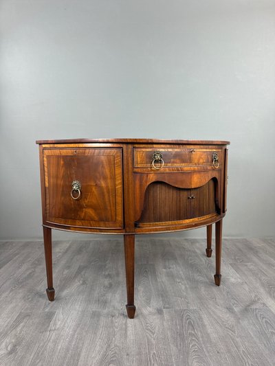 Credenza a mezzaluna, stile Luigi XVI, XIX secolo