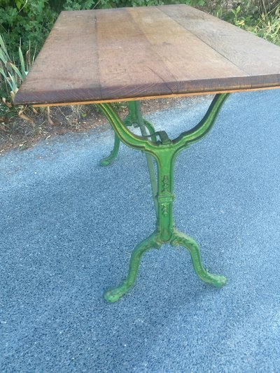 Ancienne table bistrot vers 1900 , belle patine