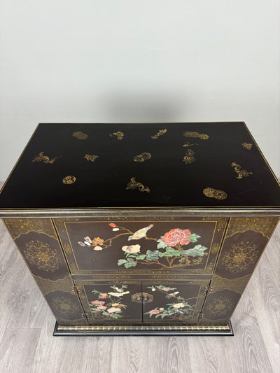 Mobile bar, stile Chinoiserie, XX secolo