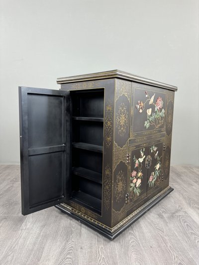 Mobile bar, stile Chinoiserie, XX secolo