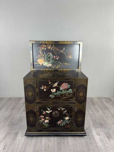 Mobile bar, stile Chinoiserie, XX secolo