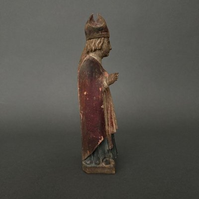 Sculpture en bois représentant un saint XVIIe polychromie