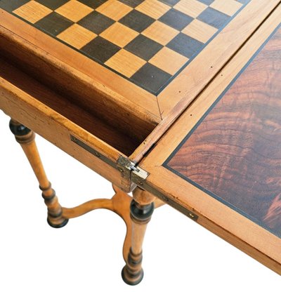 Table à jeu d'échecs St Louis XIV, Estampillée d'un Atelier Parisien