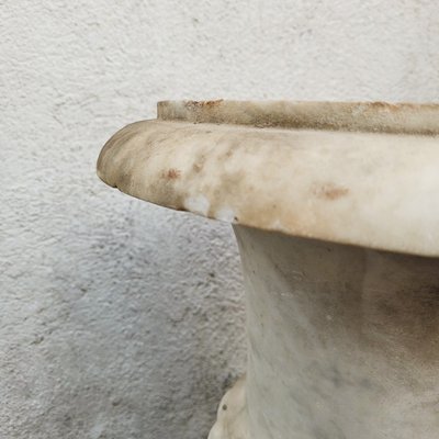 Vase dit Medicis en marbre blanc, fin XVIIIème début XIXème siècle