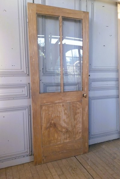 Charmante porte vitrée ancienne en châtaignier
