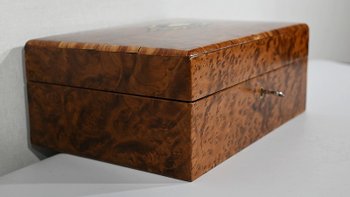 Jewelery Box in Thuya Burl, Napoleon III Period - Late 19th Century