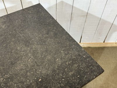 Comò in stile Impero in mogano con piano in marmo, XIX secolo