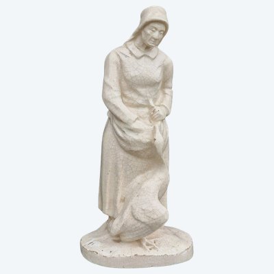 Keramikfigur im Craquelé-Stil, darstellend eine Bäuerin mit einer Gans, von Charles Virion (1865–1945)