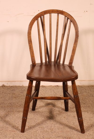 Set Of 5 19th-century Windsor Chairs
