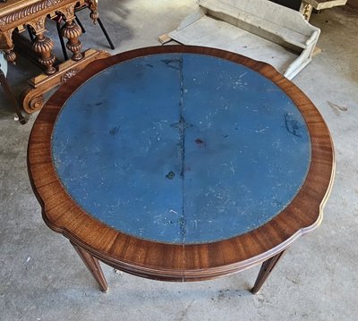 LOUIS XVI-STYLE ROUND EXTENDING GAME TABLE OR SIDE TABLE
