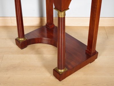 Empire-style chest of drawers in mahogany veneer, circa 1810