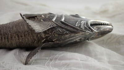 Two solid silver fish, Spanish work, 20th century