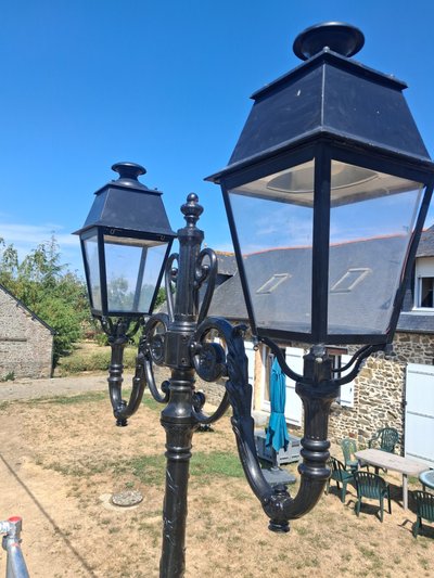 Lampioni urbani in ghisa