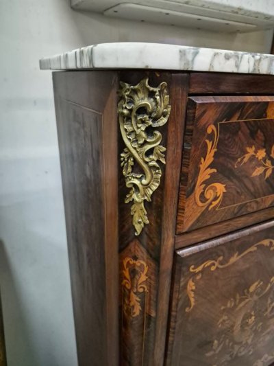 Sekretärsbox im Stil Louis XV mit Klappdeckel