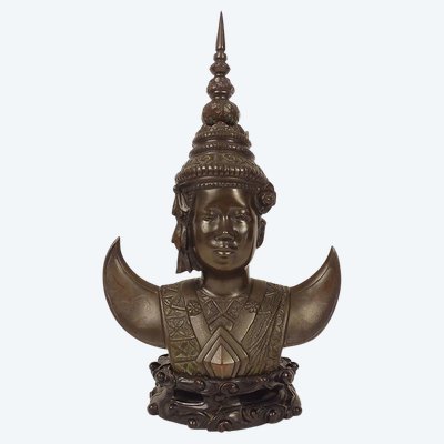 Bronze sculpture of a female Apsara dancer, Vietnamese-Indochinese Bien Hoa school, 20th century