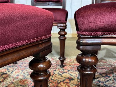 Suite de 6 chaises Victorienne XIXème en acajou