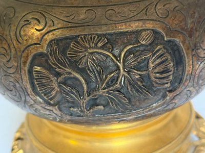 Base per lampada a olio