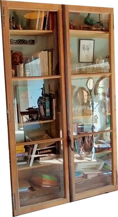 Grande finestra antica da castello del XIX secolo con maniglia per vetrina, libreria, armadio, porta