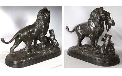 19th century bronze, signed: Edouard DELABRIERE, Lion, First Game