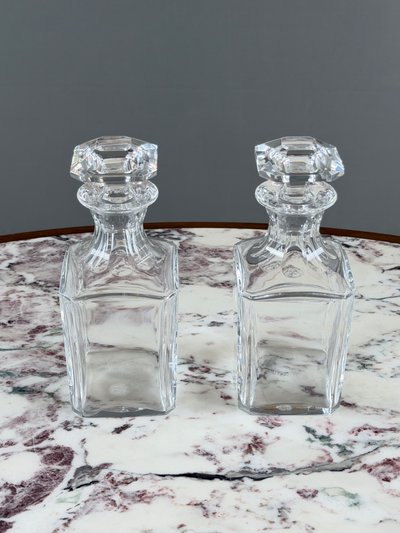 Paar Baccarat-Kristallkaraffen, 20. Jahrhundert