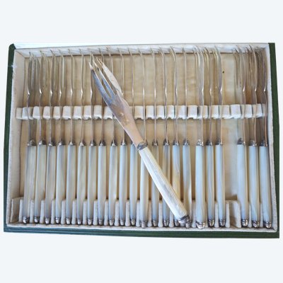 Puifocat & G.Falkenberg: rare set of solid silver melon forks, Minerva hallmark, standard 1, and mother-of-pearl