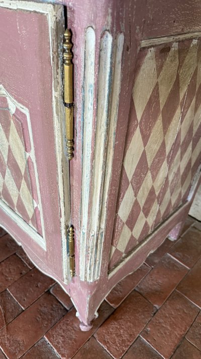 Two-part Louis XV buffet dating from the 19th century, original patina