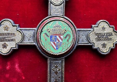 Croix pectorale du cardinal Deschamps - 1875