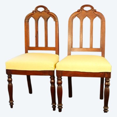 Paire de chaises "cathédrales" Style néogothique  XIXᵉ siècle 