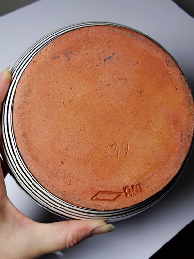 Kleine antike slowakische Vase aus Pozdišov aus glasierter Terrakotta, 1920er-1930er Jahre