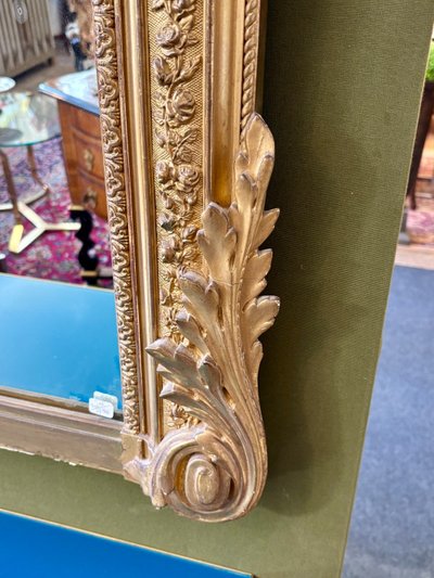 Grande specchio in legno dorato, XIX secolo