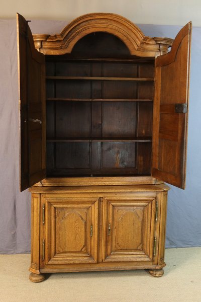 Buffet deux corps XVIIIème siècle