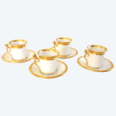 4 tasses litron en porcelaine de Paris blanc et or d'époque Restauration