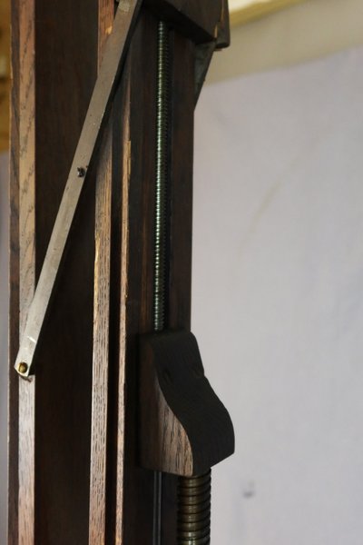 Cavalletto in quercia del XIX secolo