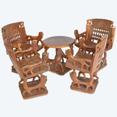 The African-style colonial-style living room set