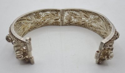 Bracciale in filigrana d'argento.