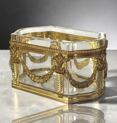 LOUIS XVI STYLE THICK CRYSTAL AND GILT BRONZE BOWL/PLANTER